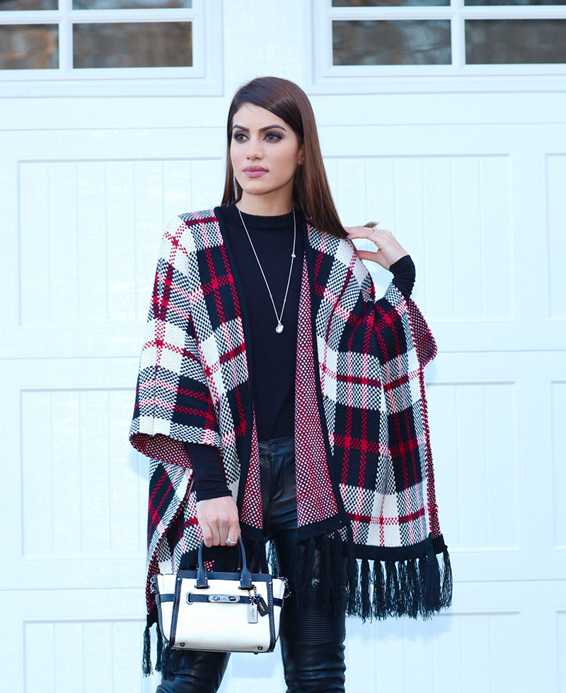 camila coelho look poncho xadrez3