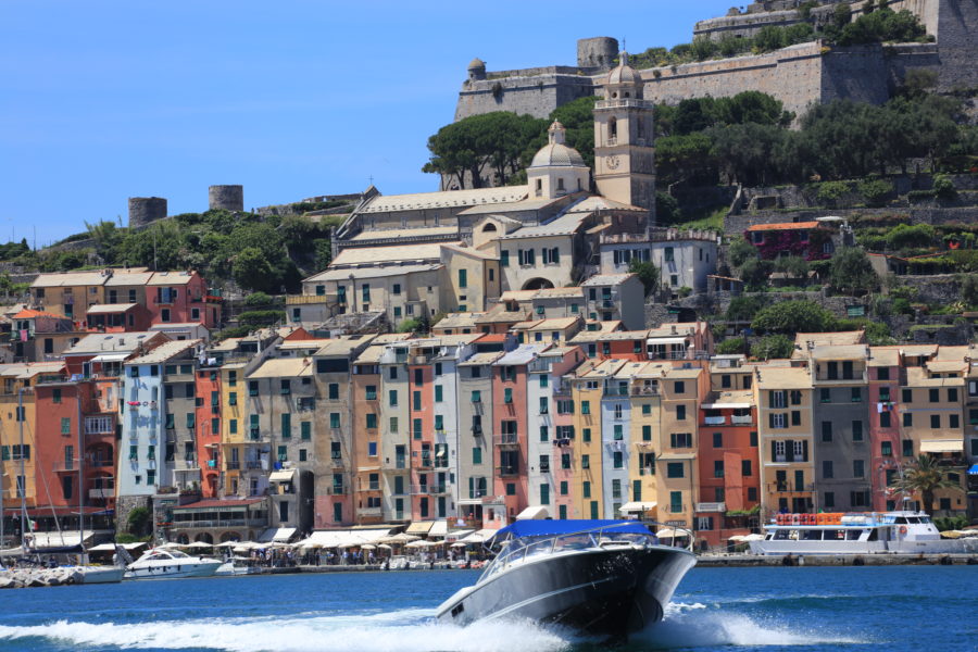 #TravelTips: ALL THE CHARM AND COLORS OF PORTOVENERE, IN ITALY