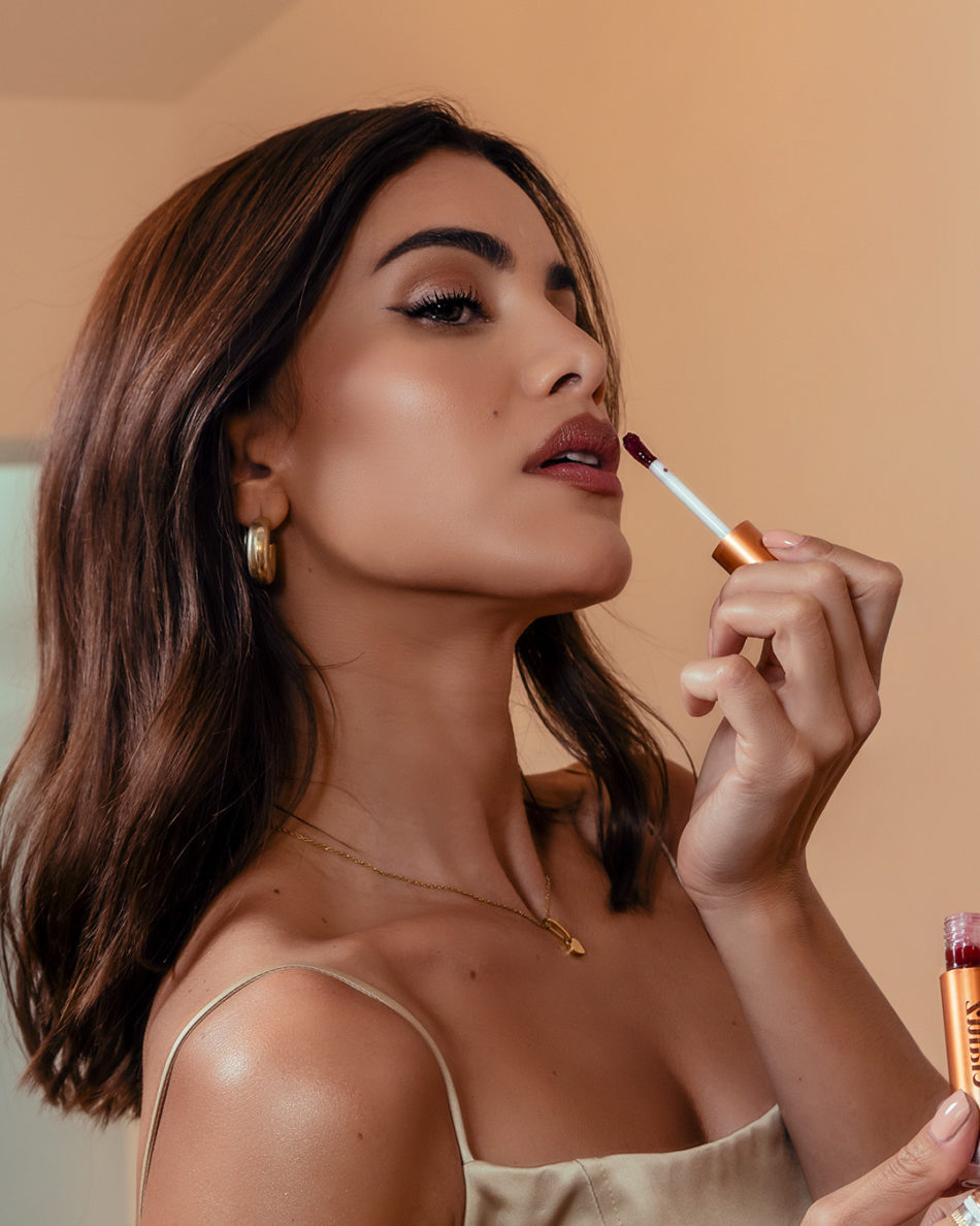 Camila Coelho Elaluz: Influencer Talks About Her Clean Beauty Brand -  FASHION Magazine